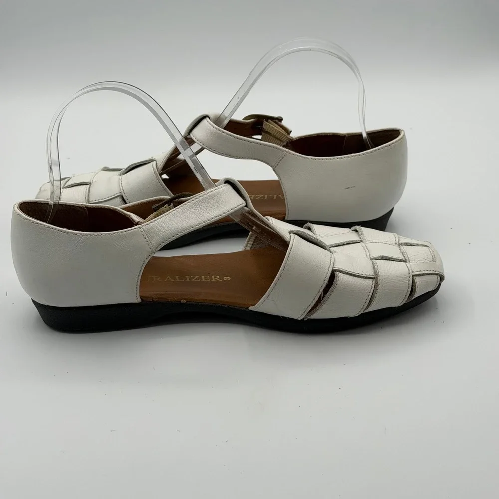 Naturalizer Fisherman Sandals Women 8M White Leather Travel Boho Cottage Comfort